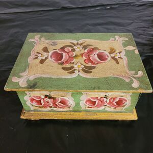 Vtg Western Germany Handpainted Wood Music Trinket Box Unsigned